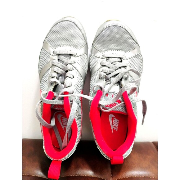 NIKE Air Max Muse 654729 Silver Red White Womens Athletic Shoes Size 9 - Picture 2 of 12